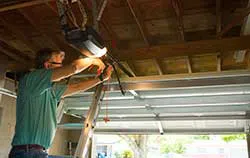 Security Garage Doors Maywood, IL 708-632-5157 Security Garage Doors Maywood, IL 708-632-5157 - repair-side
